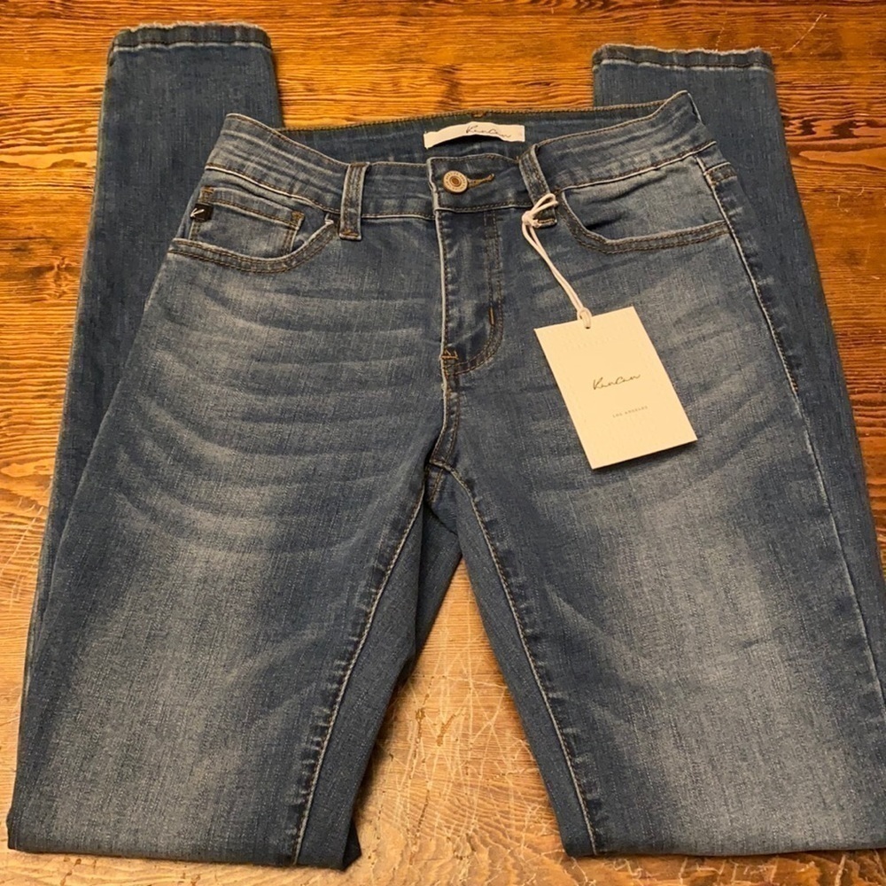 𝅺KANCAN Los Angeles jeans NWT